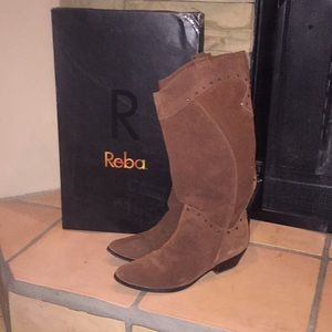 Reba Cowboy Boots - Size 10